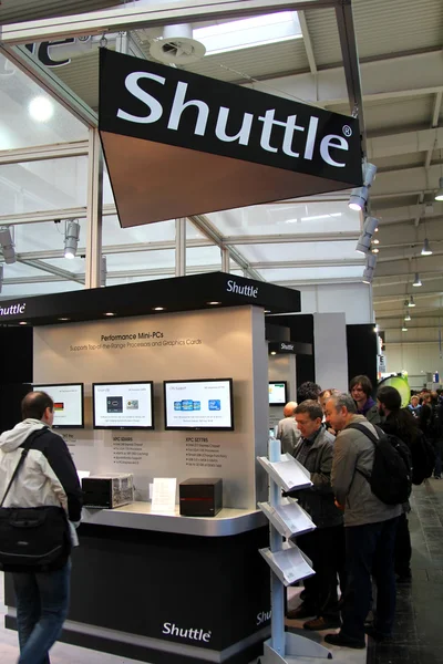 HANNOVER - MARCH 10: stand of Shuttle on March 10, 2012 at CEBIT — Stock Photo, Image