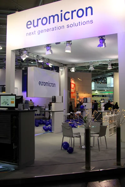 Hannover - 9 mars: monter av euromicron den 9 mars 2013 på cebit datorn expo, hannover, Tyskland. CeBIT är världens största dator expo. — Stockfoto