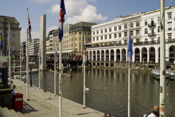 L'argine della città — Foto Stock