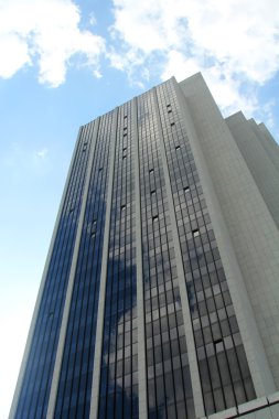 Şehrin iş bölgesinde ofis binası