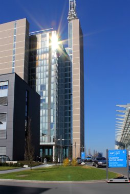 Hannover, Almanya - 13 Mart: Sergi zemin üzerinde 13 Mart 2014 CeBIT bilgisayar Fuarı, hannover, Almanya. dünyanın en büyük bilgisayar Fuarı CeBIT olduğunu