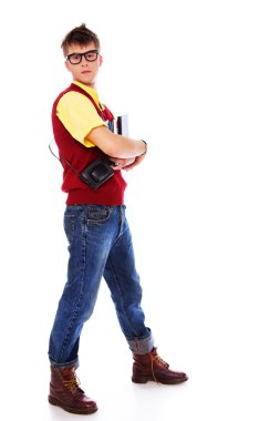 boo beyaz zemin üzerine poz adi genç adam portresi