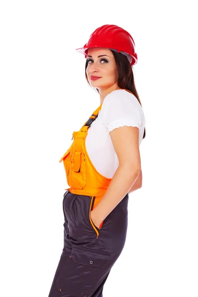 Retrato de mujer hermosa posando sobre fondo blanco en rojo él —  Fotos de Stock