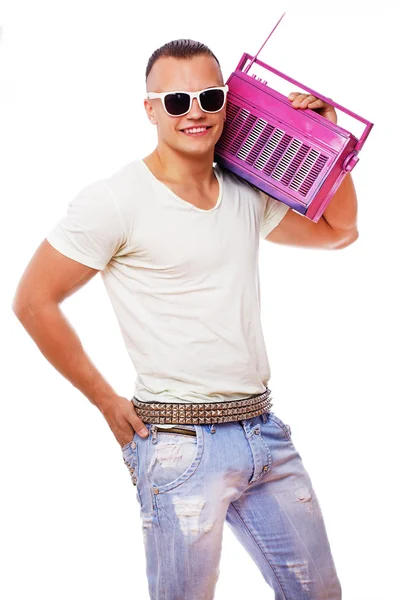 Retrato de hombre guapo posando en estudio sobre fondo blanco wi —  Fotos de Stock