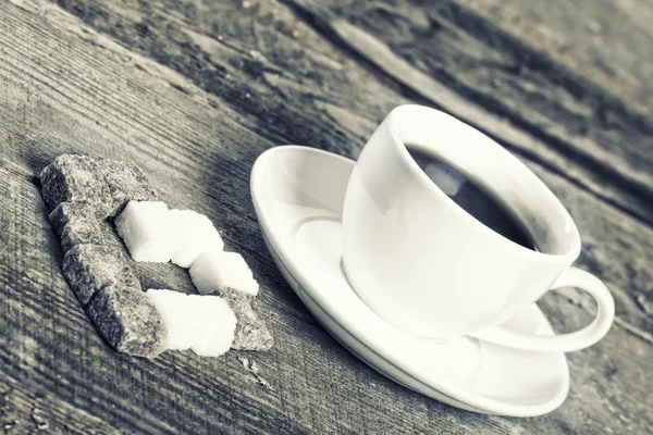 Imagen de taza de café y corazón dulce — Foto de Stock