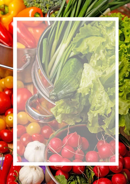 Fresh vegetables in shiny cooking pots — Stock Photo, Image