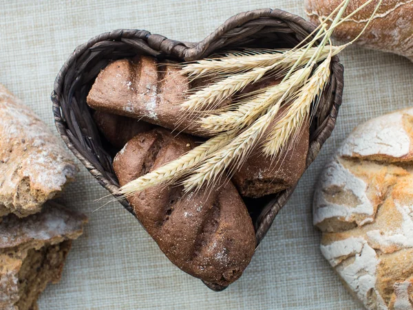 Homemade bread in a basket — Stock Photo, Image