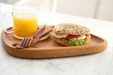 Geleneksel Asya kahverengi kil sofra