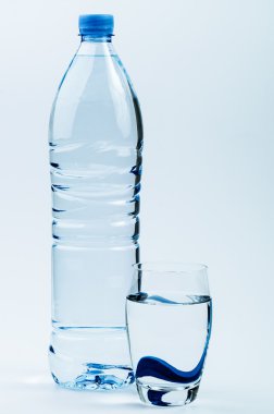 Şişe ve cam.