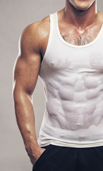 Torso del hombre muscular — Foto de Stock