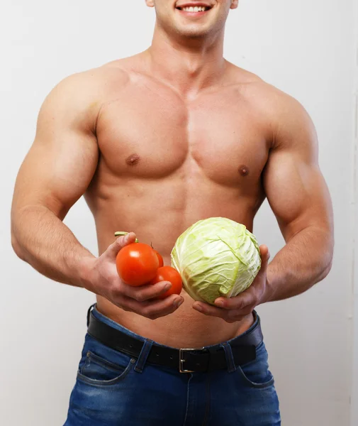 Guy with vegetables — Stock Photo, Image