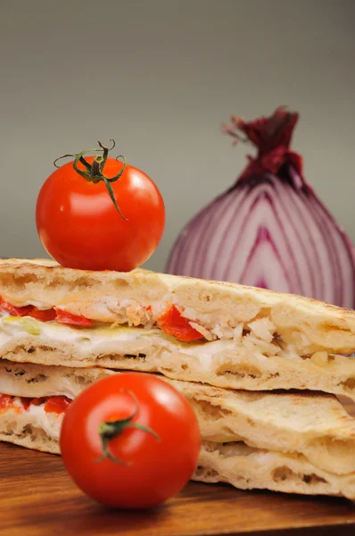 Sanduíche com tomates — Fotografia de Stock