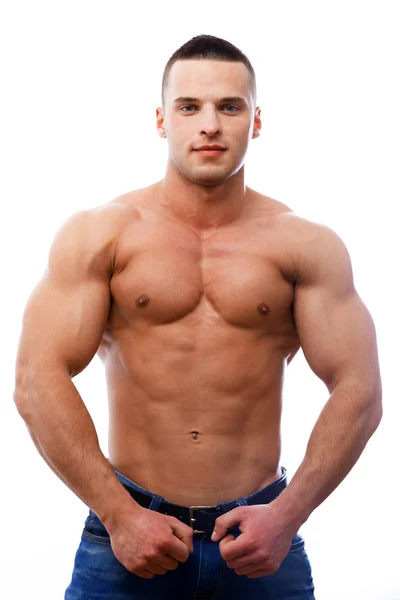 Uomo con braccia e petto muscolosi — Foto Stock