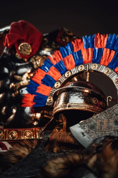 Uniforme militar autêntico de soldado romano e guerreiro viking — Fotografia de Stock