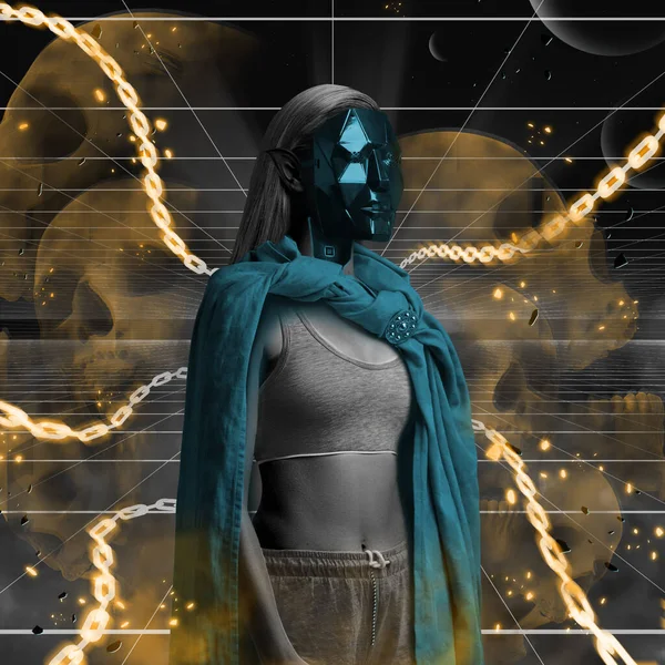 Elfo de mujer vestido con máscara azul y capa en estilo cyberpunk —  Fotos de Stock
