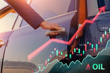 Petrol fiyatlarının yükselmesi ve modern arabanın kapısını açmak.