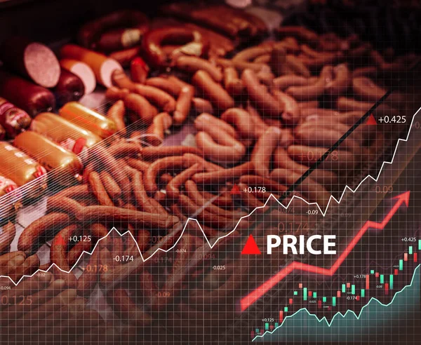 Aumento dei prezzi e banco di macelleria con diverse carni crude — Foto Stock