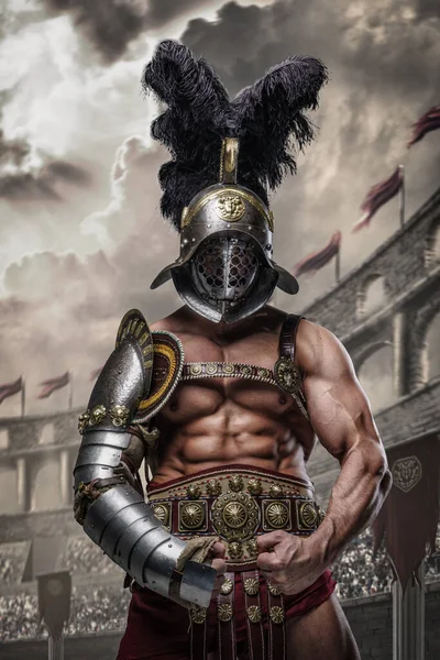 Shot Muscular Gladiator Dressed Armor Helmet Posing Showing His Strength — Photo