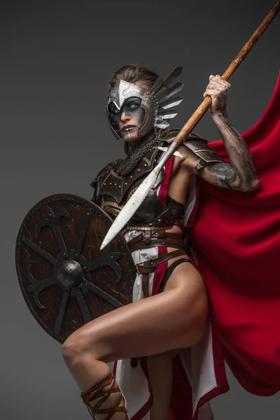 Portrait Antique Strong Woman Shield Spear Dressed Armor Red Cloak — Zdjęcie stockowe