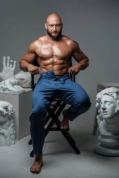 Studio Shot Handsome Guy Naked Torso Muscular Build Greek Busts — Stockfoto