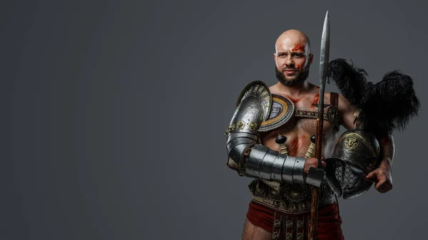 Porträt Eines Gut Aussehenden Gladiators Mit Muskulöser Statur Mit Langem — Stockfoto