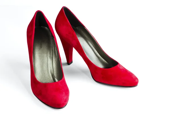 Sapatos de veludo vermelho feminino — Fotografia de Stock