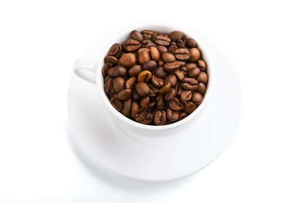 Tasse und gebratenem Kornkaffee — Stockfoto