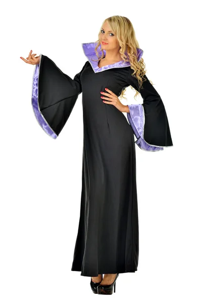 Schöne Frau im Maskenkostüm der Hexe. — Stockfoto
