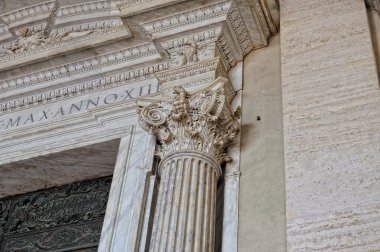 st. peter's, kilisenin çatısı. Vatikan Müzesi.