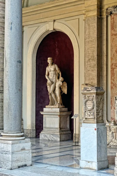 Rzeźby w Muzeum Watykańskie. — Zdjęcie stockowe