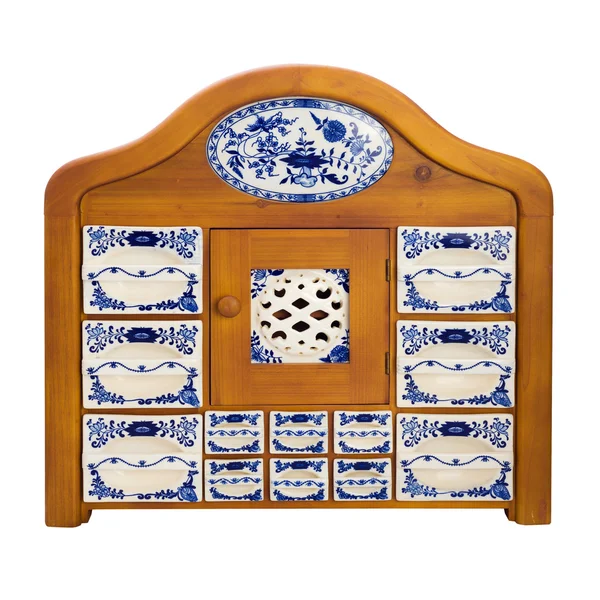 Starožitné dřevěné kuchyňské skříně s boxy porcelánové kořenky — Stock fotografie