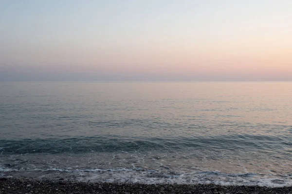 Combining sky and sea on the horizon, calm sea, relaxing beautiful landscape — Stock Photo, Image