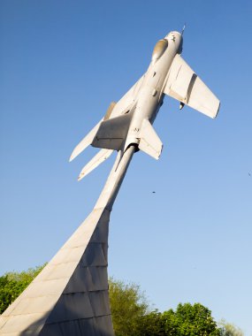 MiG-19. anıt düşmüş pilotlar. Krasny luch.