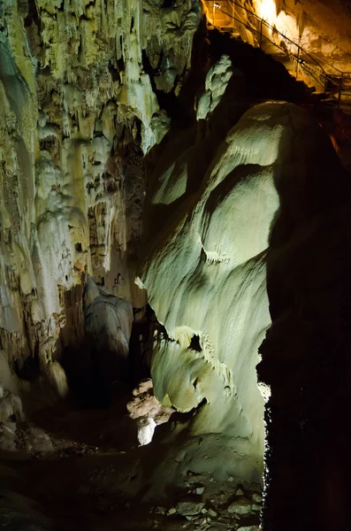 Höhle emine bair khosar auf der Krim. — Stockfoto