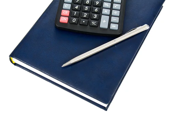 Calculadora pluma y cuaderno — Foto de Stock