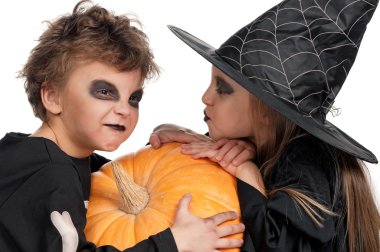 Cadılar Bayramı kostümlü çocuk