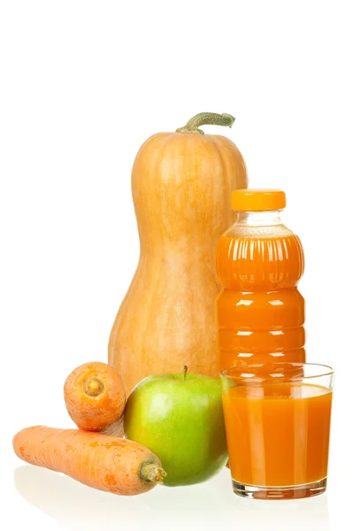 Morot, pumpa och äpple juice — Stockfoto