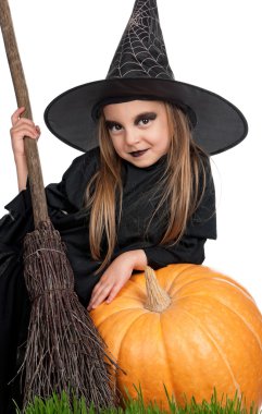 Cadılar Bayramı kostümlü çocuk