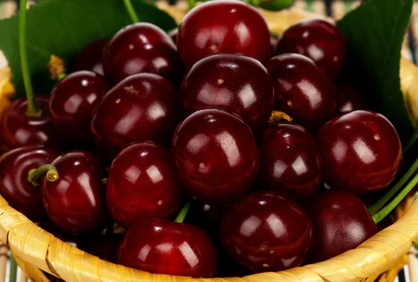 Cerezas dulces —  Fotos de Stock