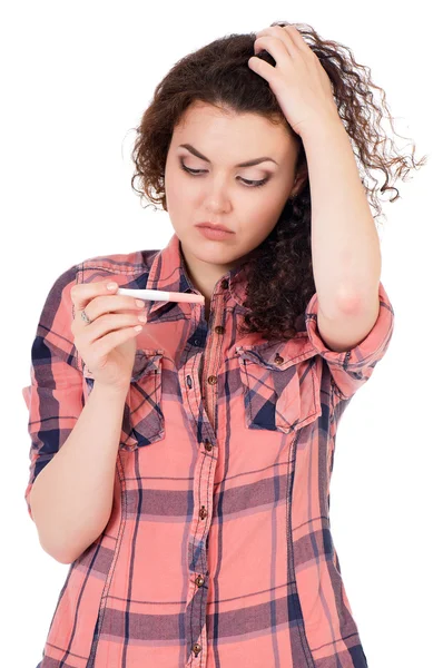 Meisje met zwangerschapstest — Stockfoto