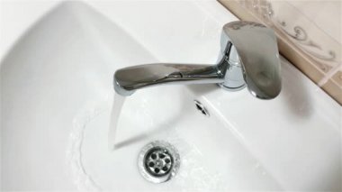 Banyo Bataryası
