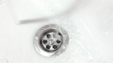 Banyo Bataryası