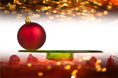 arka plan üzerinde kırmızı Noel topları