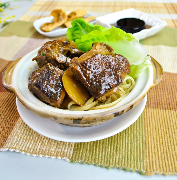 오리 국수입니다. 음식 아시아 — 스톡 사진