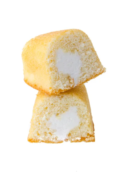Beyaz arka plan üzerinde izole vanilya kremalı pasta — Stok fotoğraf