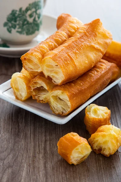 Youtiao Pain Chinois Frit Longue Bande Pâte Frite Brun Doré — Photo