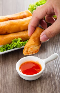 Kızarmış börek, popiah.