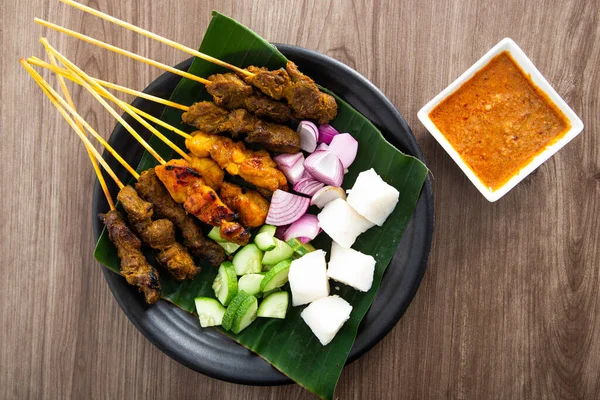Малайзийский Сатай Знаменитая Еда Юго Восточной Азии — стоковое фото
