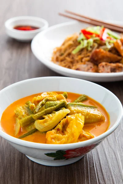 말레이시아 중국어 의채식 카레를 — 스톡 사진