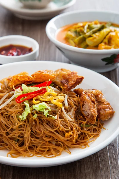 Rör Stekt Kinesiska Ekonomiska Ris Nudlar Berömd Mat Malaysisk Frukost — Stockfoto